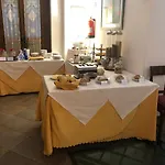 Italia Фолиньо