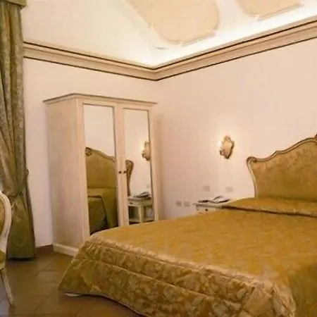 Ξενοδοχείο Italia 3*