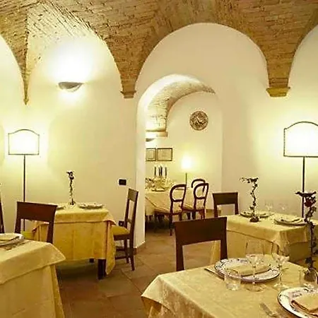 Ξενοδοχείο Italia Φολίνιο