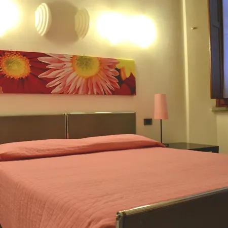 Italia Otel