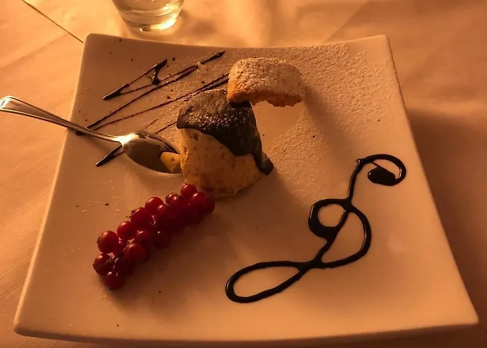 Italia Отель Фолиньо